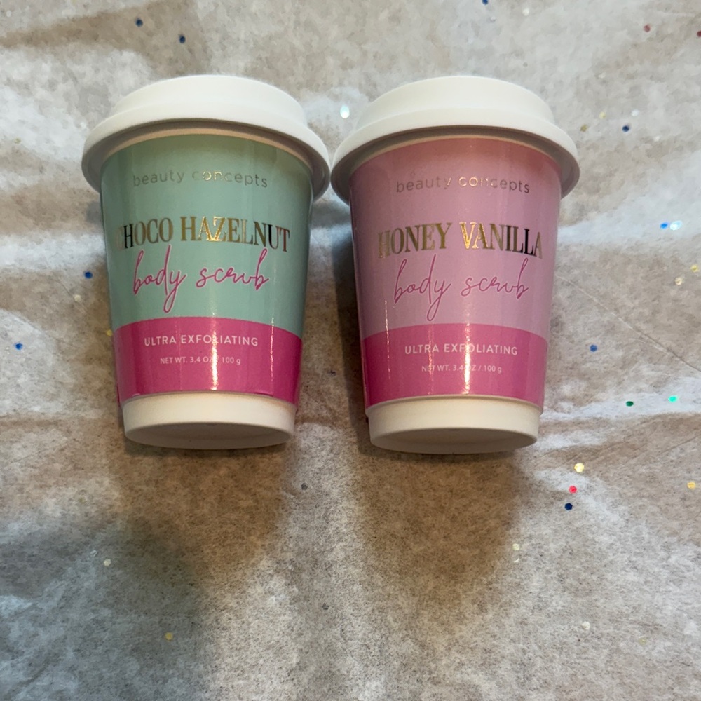 Beauty Concepts Ultra Exfoliating Body Scrub Duo - Mint Green & Soft Pink